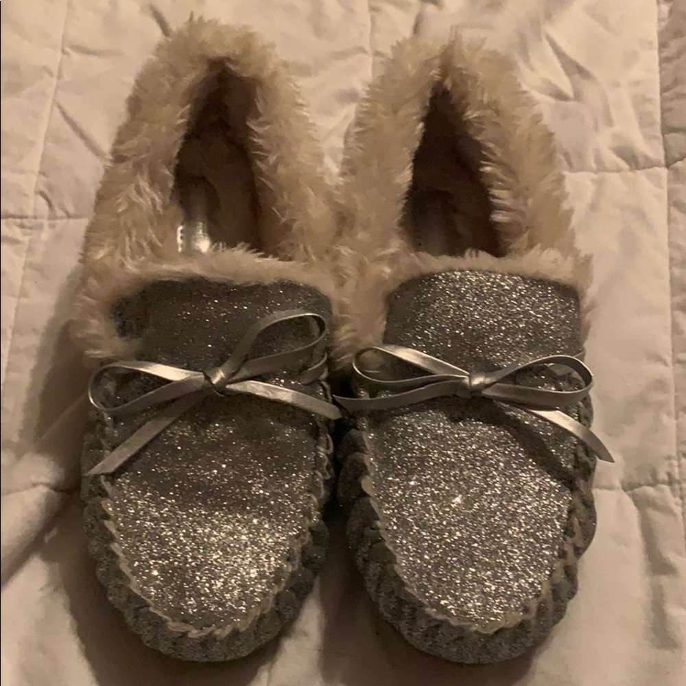 Girls adorable shoes